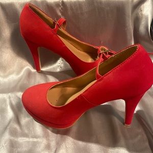 Red Mary Jane pumps